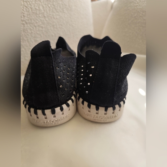 Ilse Jacobsen, Tulip 139 Perforated Slip-On Sneaker, Black, Size 7US/37EU - Picture 10 of 13